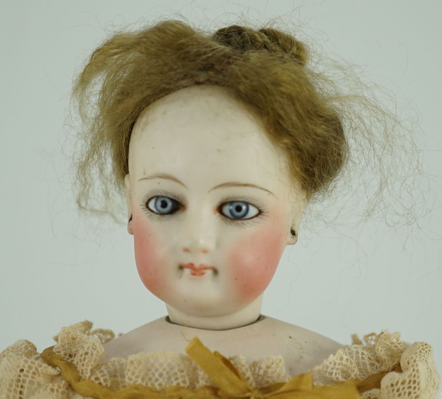 An S.G. bisque shoulder head French fashion doll c.1875, 36cm.